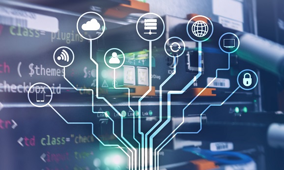 IOT, Internet of things, telecommunication concept data cener. Analyser les données pour gagner en performance